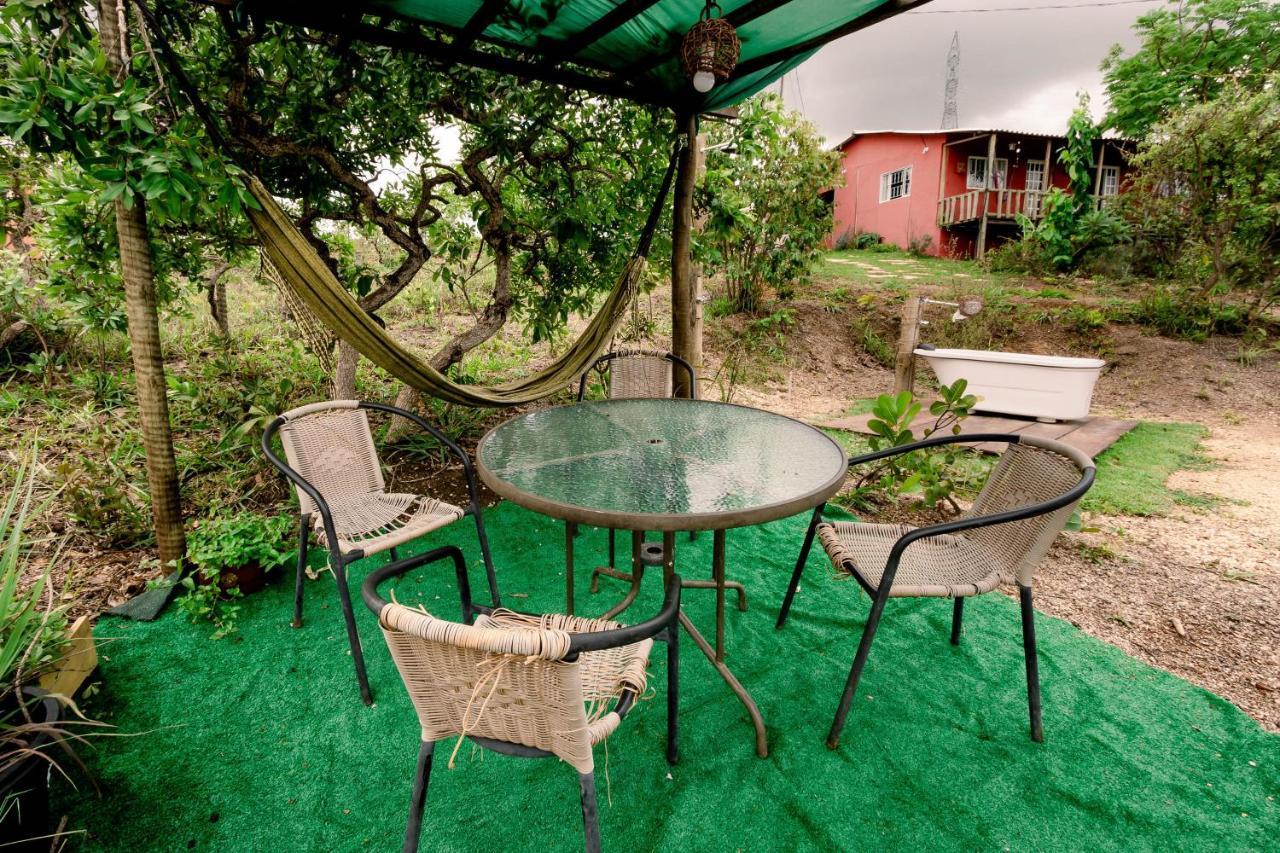 Chalé aconchegante, pertinho da cidade e conectada a natureza Brasília Extérieur photo